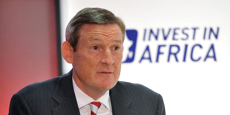 Quinn defends Ellis Short