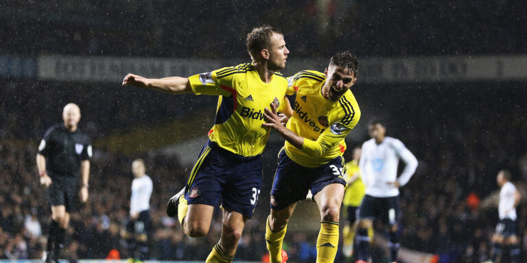 Read Sunderland’s XI vs Tottenham Hotspur