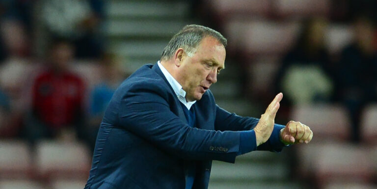 Advocaat wants Sunderland to end Bournemouth fairytale