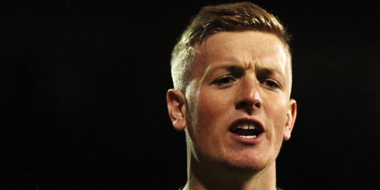 Pickford returns to SAFC to fight for the number 1 spot