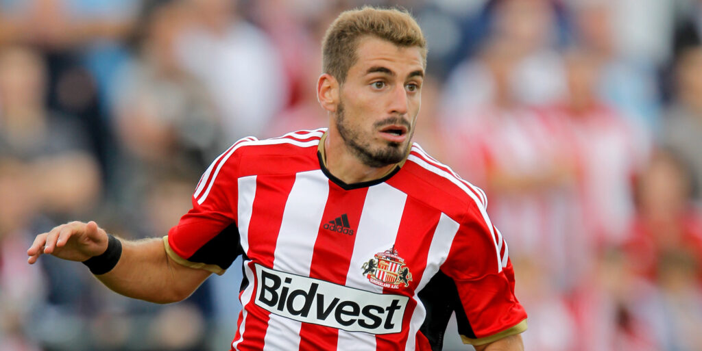 Mavrias heads out on loan again