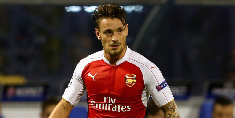 Debuchy closes in on move to Sunderland?
