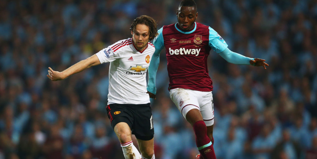Sunderland linked with £10m move for striker