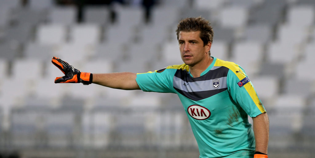 Sunderland make a move for Bordeaux ‘keeper Carrasso
