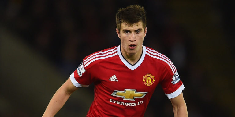 Sunderland complete move for Man United defenders