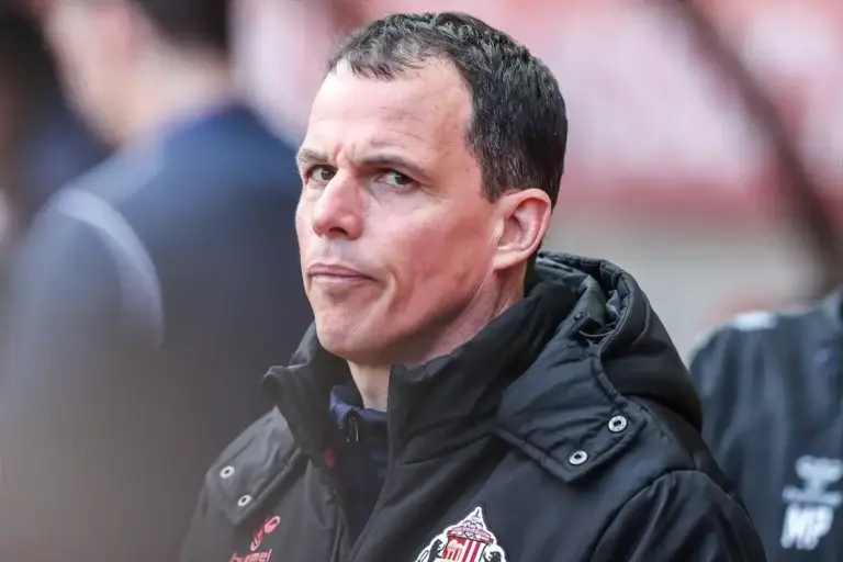Regis Le Bris reflects on “warning” defeat ahead of Wolves clash