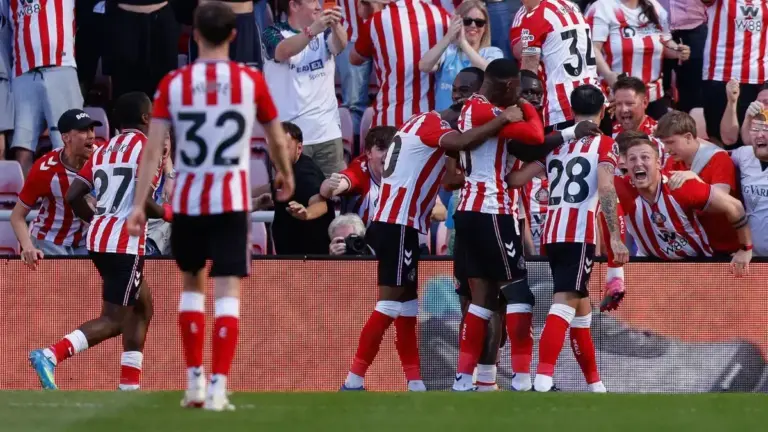 Brian Brobbey transfer interest emerges as Spurs eye January move