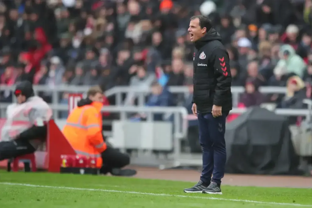Sunderland Head Coach Régis Le Bris during the Premier League match between Sunderland and Manchester United at the Stadium Of Light, Sunderland, UK on 9 May 2026.